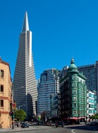 Downtown San Francisco with the Transamerica Pyramid. Photo by Graham Rogers (Rodge500), image (c) 2003 Graham Rogers